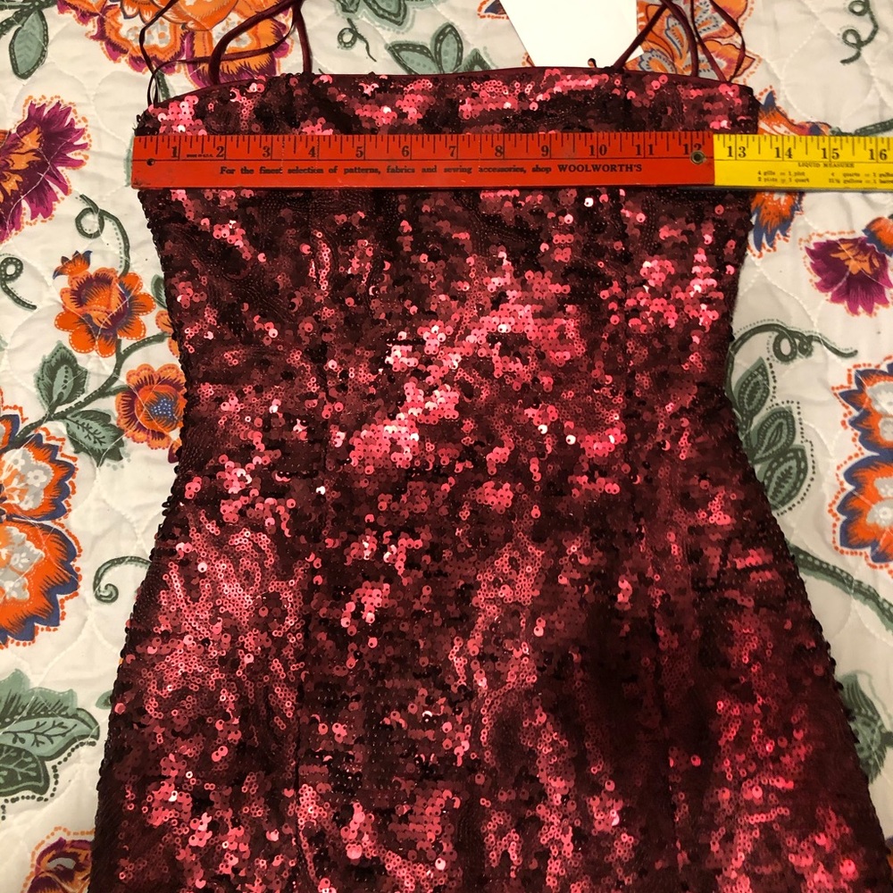 Misha BNWT Tamara Sequin Dress sz 0 in Wine - Picture 10 of 16